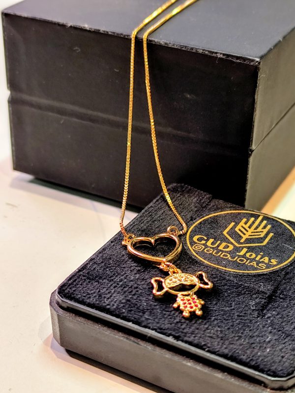 Colar Infantil Coração Menininha Zirconia Rosa - Banho Triplo em Ouro 18k - Image 3