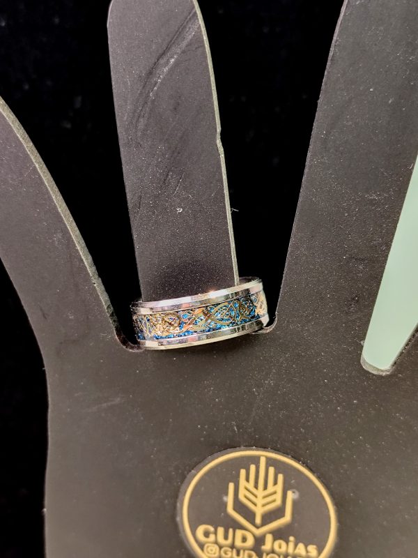 Anel Masculino Aço Inox com Detalhes em Azul e Dourado - Image 3